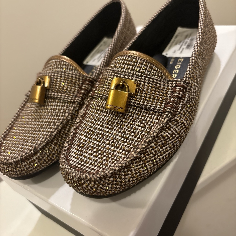 Kurt Geiger Elegant Brown Loafers with Gold Accents